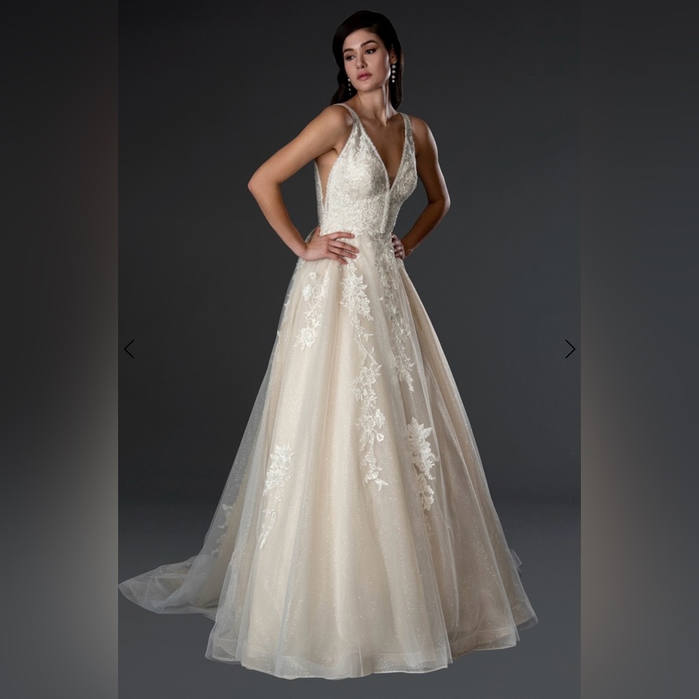 Stella Couture Wedding Dress 23558